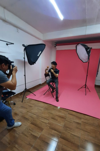 Sesión fotográfica para creación de contenido para un producto